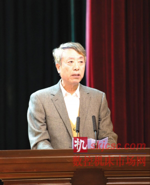 江蘇金方圓數控機床有（yǒu）限公司董事長 宓仲業